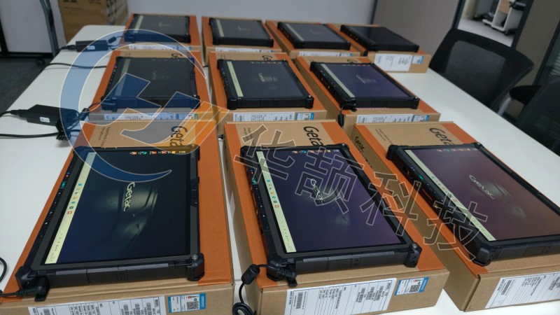 华颉科技作为神基金牌伙伴，率先实现国内首家F120强固型平板首批出货！